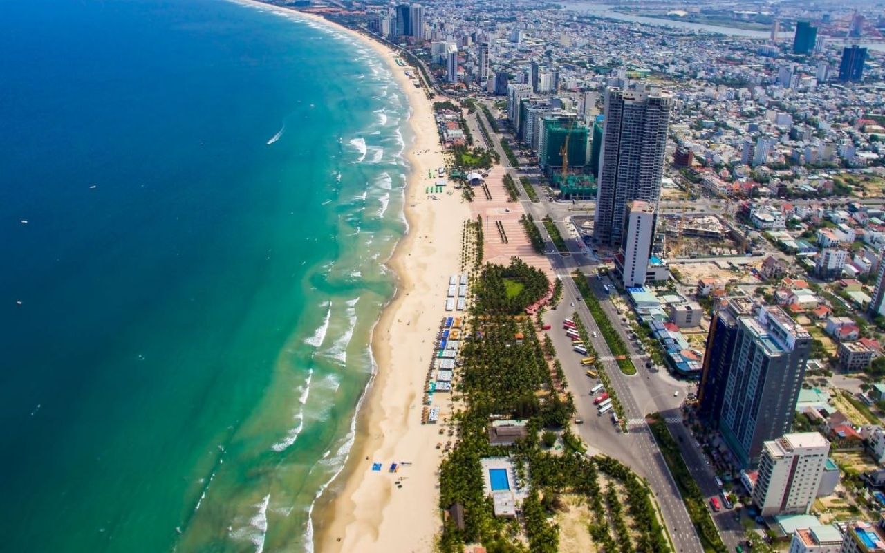 Bãi biển Mỹ Khê Đà Nẵng - Bãi biển đẹp nhất Việt Nam 2026 3 Bãi biển Mỹ Khê thuộc phường An Hải, Đà Nẵng