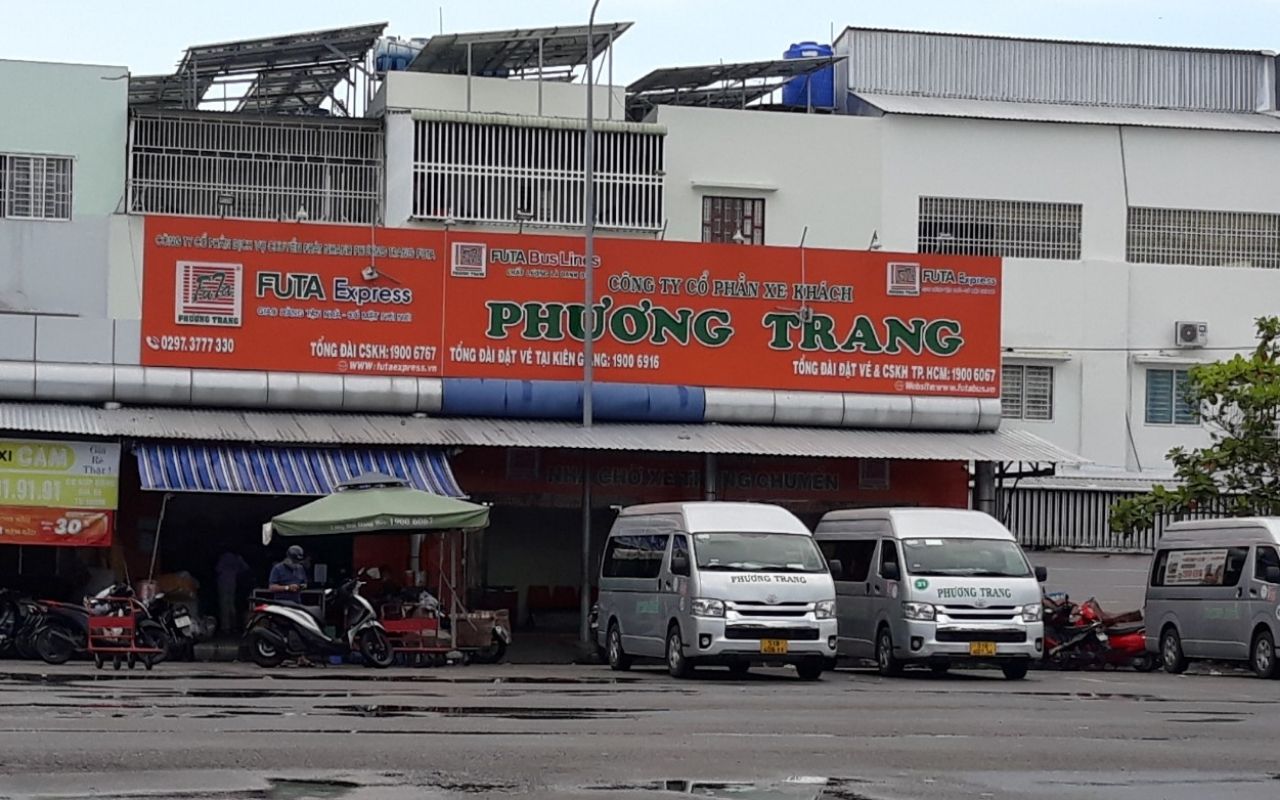 Du lịch Hòn Sơn 2 ngày 1 đêm tự túc - Review từ A-Z 2026 3 Du khách có thể di chuyển bằng xe khách đến cảng Rạch Giá