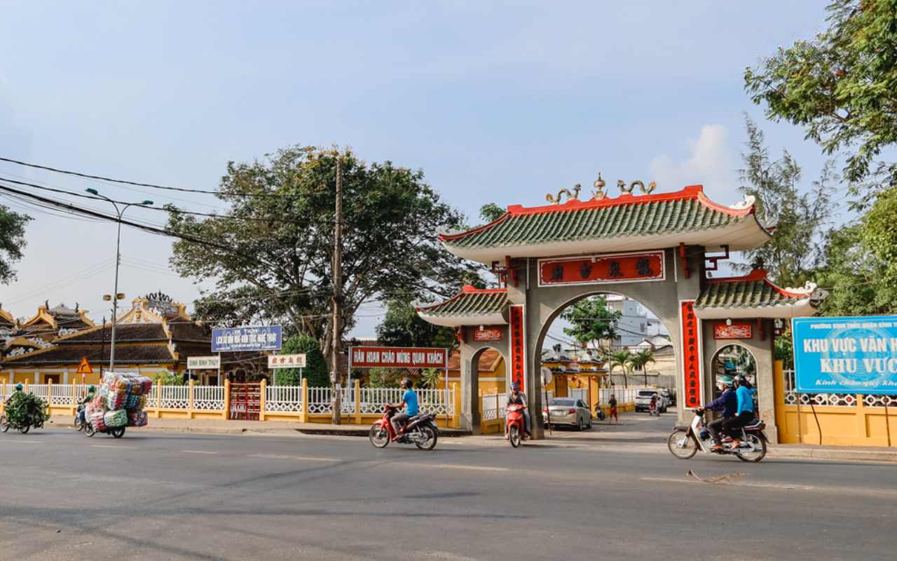 Đình Bình Thủy Cần Thơ - Kiệt tác kiến trúc hơn 100 năm tuổi (2026) 3 Đình Bình Thủy tọa lạc Cần Thơ