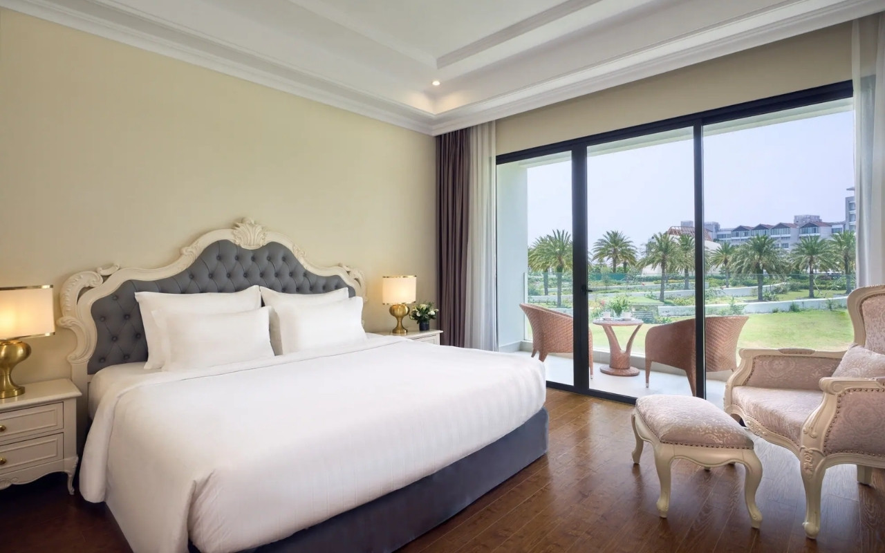 Khách sạn 5 sao Phú Quốc: Top 6 khách sạn view biển triệu đô 5 Phòng mang phong cách kiến trúc châu Âu hiện đại, sang trọng
