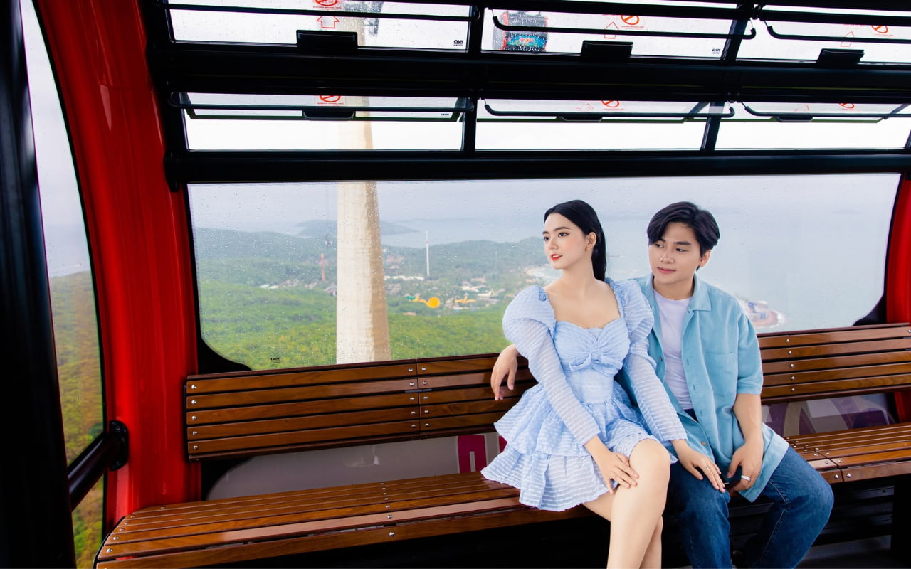 Combo Vinpearl Phú Quốc 4N3Đ | KS Sunset Town | Tour cano 3 đảo | Cáp treo Hòn Thơm 17 Trải nghiệm cáp treo Hòn Thơm