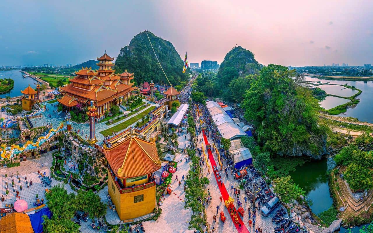Ngũ Hành Sơn - Thắng cảnh nổi tiếng tại Đà Nẵng 2026 2 Toàn cảnh Ngũ Hành Sơn Đà Nẵng