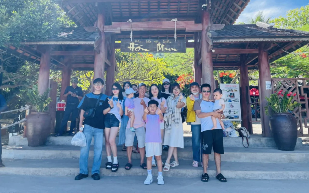 Tour đảo Hòn Mun - Làng Chài - Hòn Tằm Nha Trang 13 Tour đảo Hòn Mun Làng Chài Hòn Tằm - Check in Hòn Mun