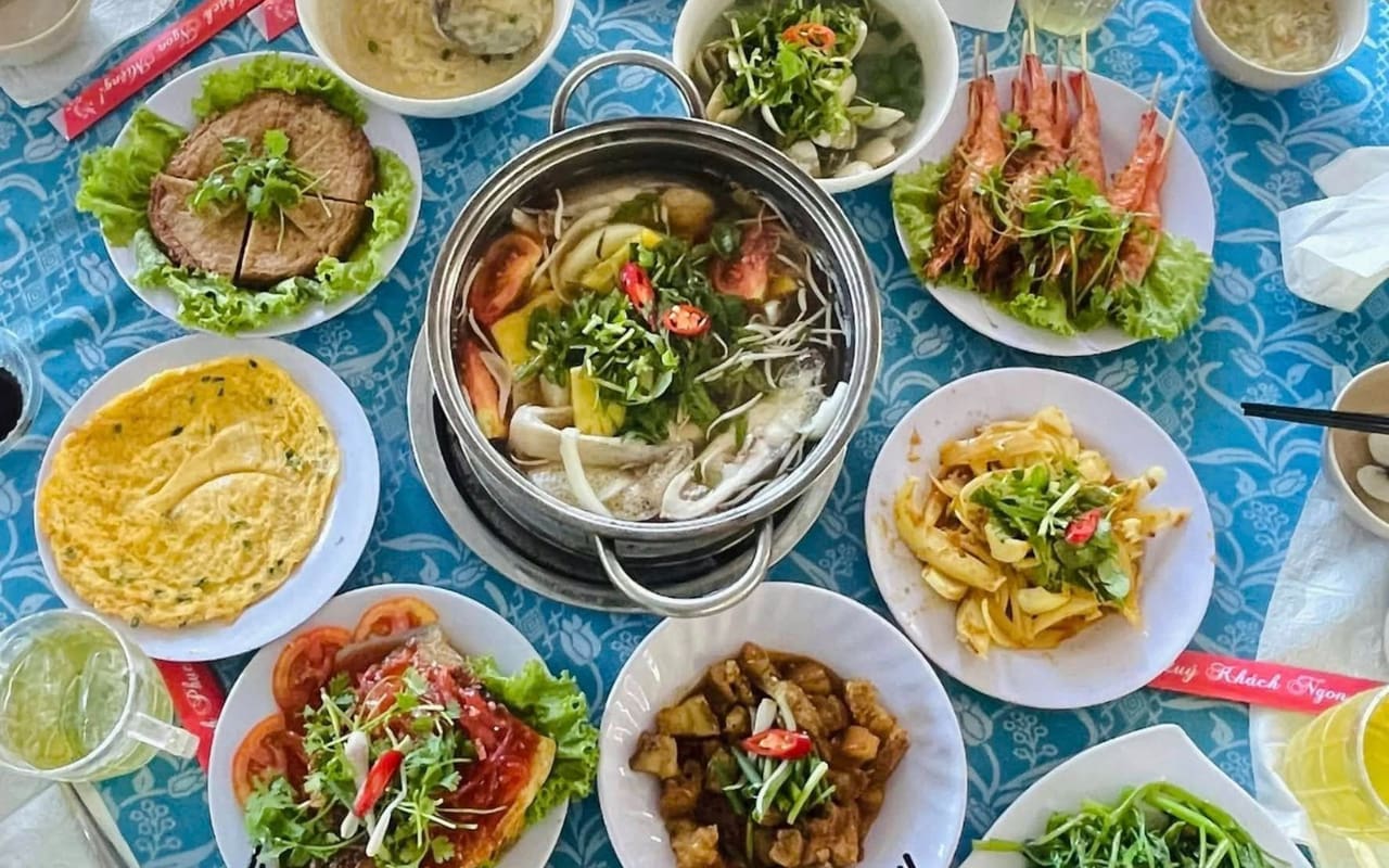 Tour đảo Nha Trang 1 ngày - Thực đơn bữa trưa