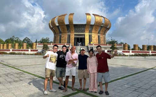 Combo Cần Thơ 3 ngày 2 đêm từ Hà Nội bằng máy bay 11 Combo Cần Thơ 3 ngày 2 đêm từ Hà Nội - Tham quan Đền Hùng