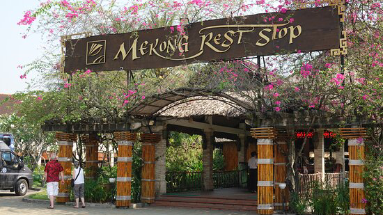 Mekong rest stop 