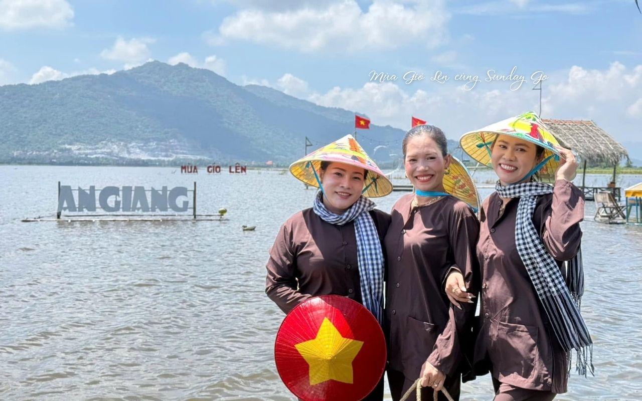 Tour Cần Thơ An Giang 1 ngày | Trải nghiệm mùa nước nổi 23 Tour Cần Thơ đi An Giang